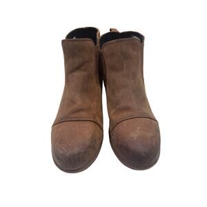 Womens Sorel Evie II Chelsea boots size 9